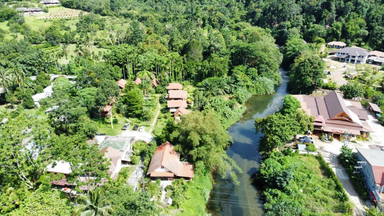 Khao Sok River & Jungle Resort Khao Sok National Park Bagian luar foto